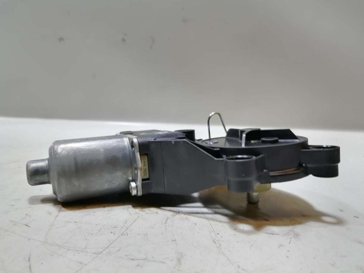 Ford fiesta JA8 original Fensterhebermotor vorn rechts Bj.2010